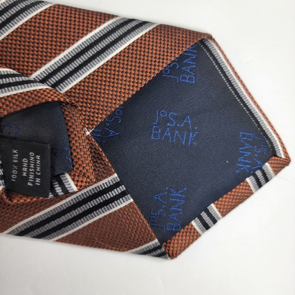 JOS. A. BANK Brown Stripe Silk Tie. - Picture 6 of 7